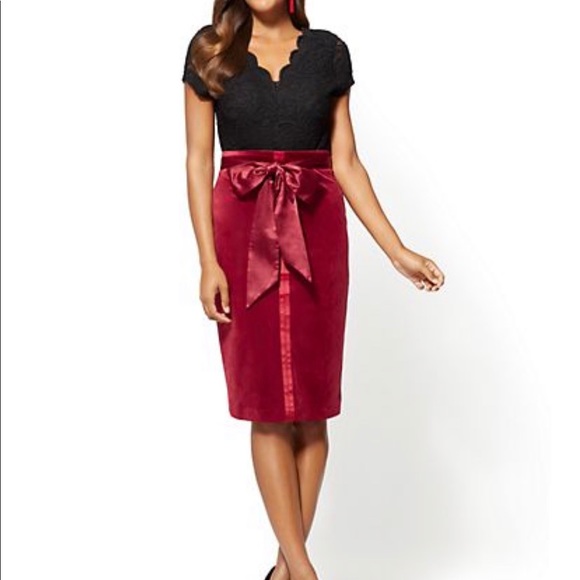 2 Velvet Pencil Skirts- 7th Avenue - Picture 3 of 4